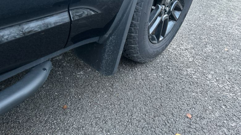 Land Rover Defender 3.0 D250 X-Dynamic SE 90 3dr Auto Diesel Estate